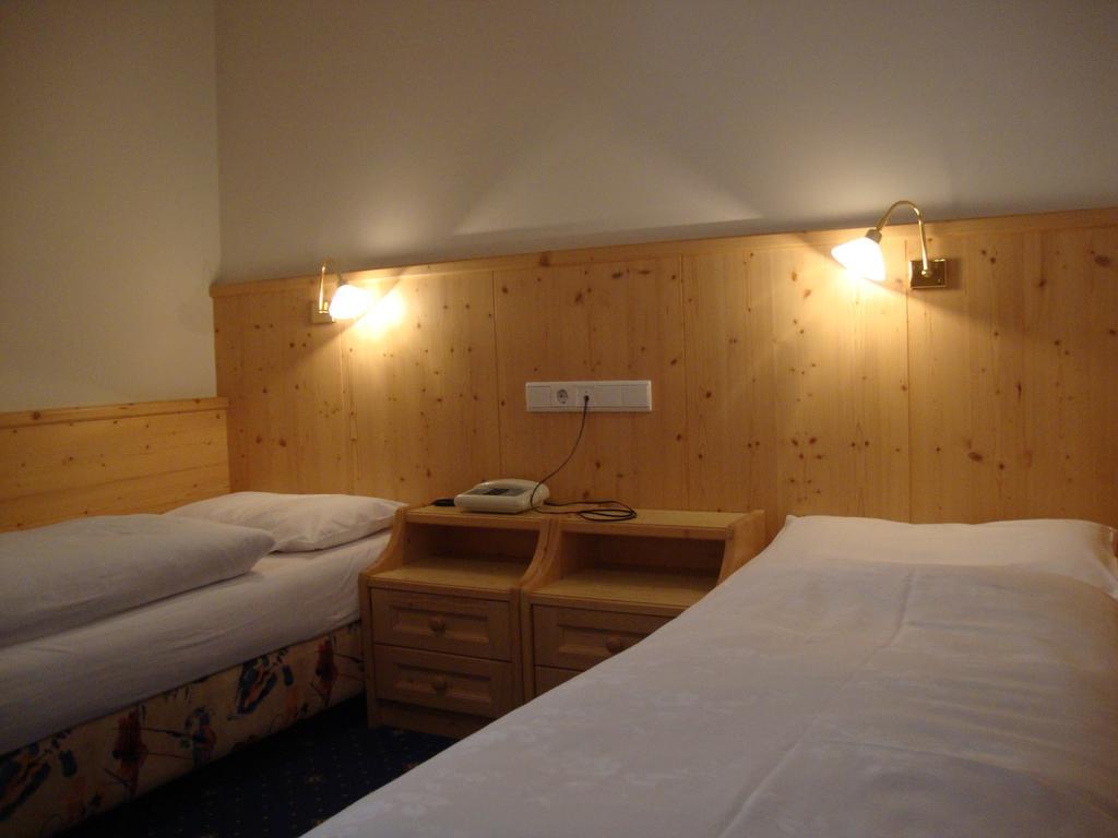 Hotel Ju Furcia Al Plan di Mareo Buitenkant foto